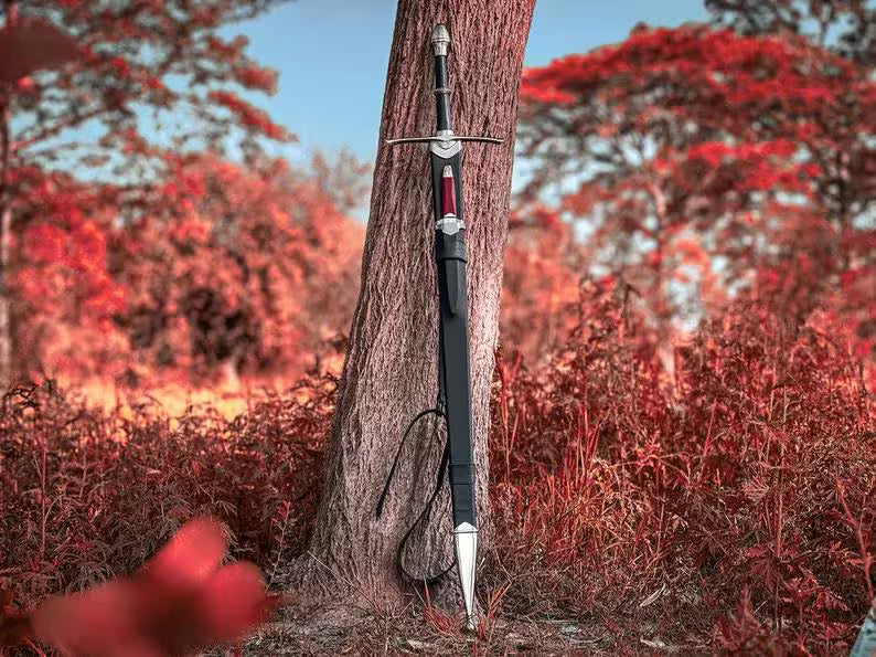 Personalised Aragorn Strider Replica SWORD From Lord of the Rings, Replica with Scabbard & Wall Mount , Best Gifts for Anniversary, wedding gift