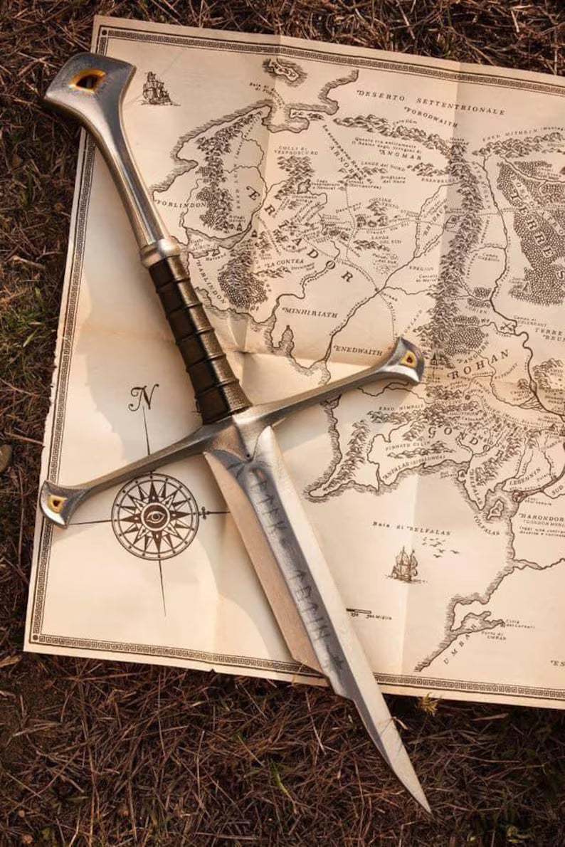 Narsil Shard Replica Sword – Lord of the Rings Inspired Decorative Collectible / Cosplay Prop